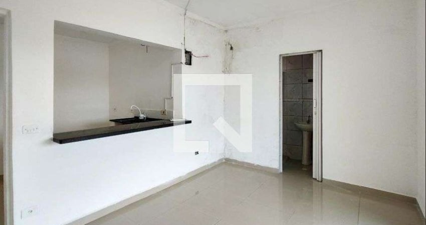 Casa para Aluguel - Boqueirão, 1 Quarto,  100 m² - Praia Grande