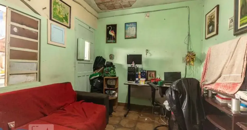 Casa para Aluguel - Itaquera, 2 Quartos,  84 m² - São Paulo