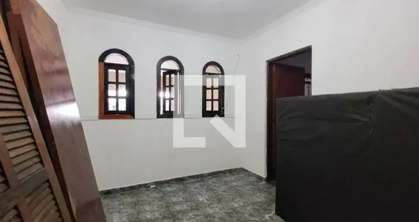 Casa para Aluguel - Vila Luzita, 1 Quarto,  120 m² - Santo André