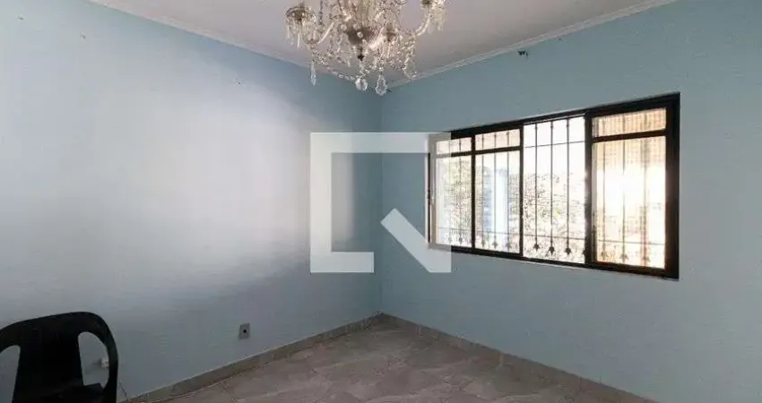 Casa para Aluguel - Jardim Robru, 2 Quartos,  80 m² - São Paulo