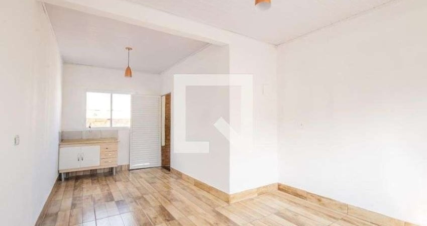 Kitnet / Stúdio para Aluguel - Quitaúna, 1 Quarto,  28 m² - Osasco