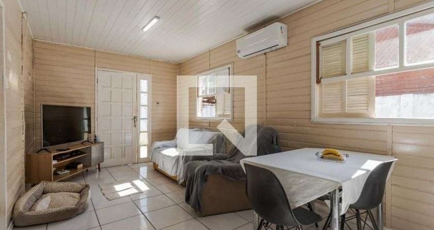 Casa para Aluguel - Sarandi, 4 Quartos,  99 m² - Porto Alegre
