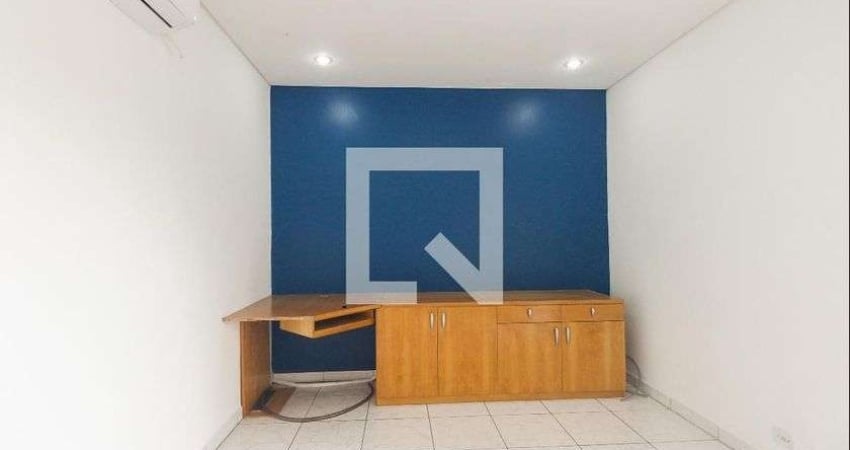 Casa para Aluguel - Tatuapé, 2 Quartos,  50 m² - São Paulo