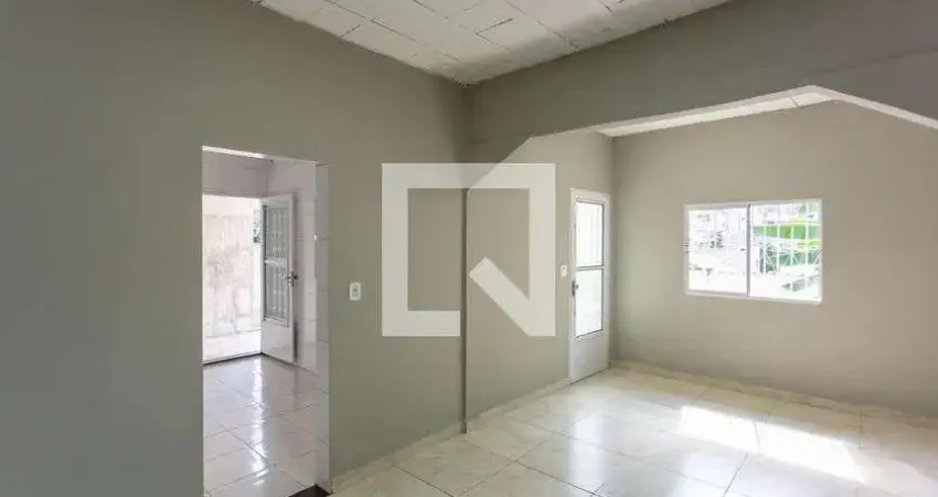Casa para Aluguel - Céu Azul, 2 Quartos,  101 m² - Belo Horizonte