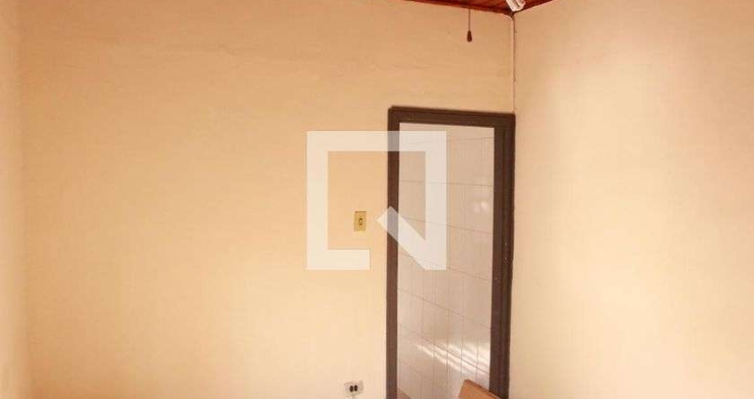 Casa para Aluguel - Santana, 1 Quarto,  72 m² - São Paulo