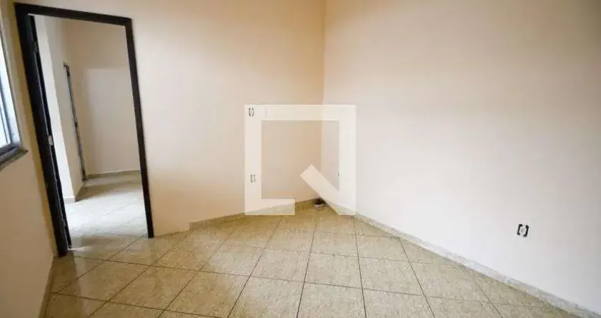 Casa para Aluguel - Piedade, 1 Quarto,  60 m² - Rio de Janeiro