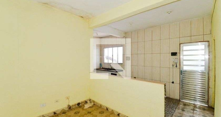 Casa para Aluguel - Vila Nova Bonsucesso, 2 Quartos,  150 m² - Guarulhos