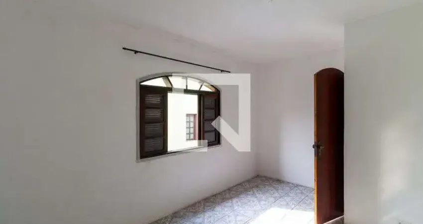 Casa para Aluguel - Jardim Brasília, 2 Quartos,  110 m² - São Paulo