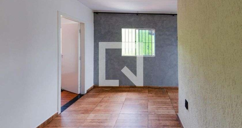 Casa para Aluguel - Dom Bosco, 2 Quartos,  70 m² - Belo Horizonte