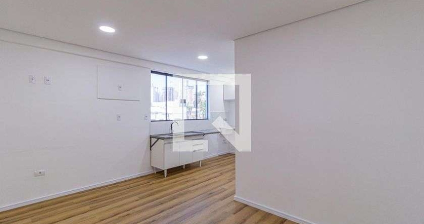 Kitnet / Stúdio para Aluguel - Centro, 1 Quarto,  22 m² - Osasco