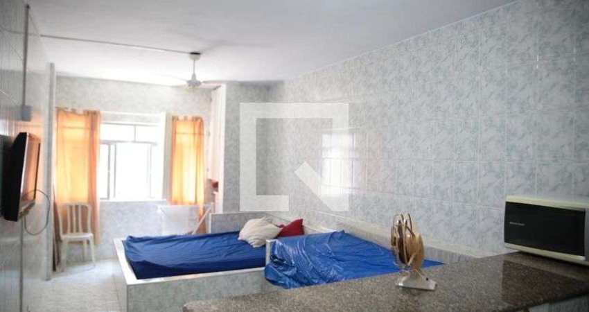 Kitnet / Stúdio para Aluguel - Aviação, 1 Quarto,  29 m² - Praia Grande