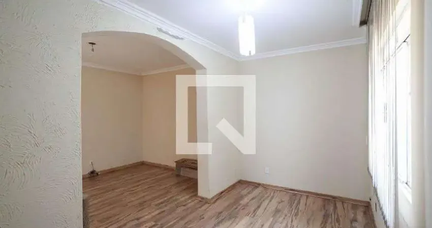 Casa para Aluguel - Vila Cloris, 2 Quartos,  62 m² - Belo Horizonte