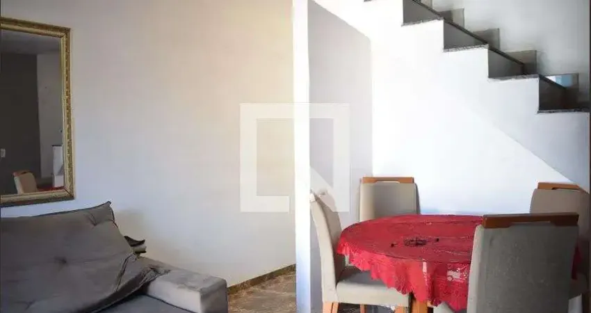 Casa para Aluguel - Campo Grande, 2 Quartos,  76 m² - Rio de Janeiro