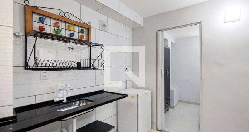 Apartamento para Aluguel - Santa Efigênia, 1 Quarto,  20 m² - Belo Horizonte