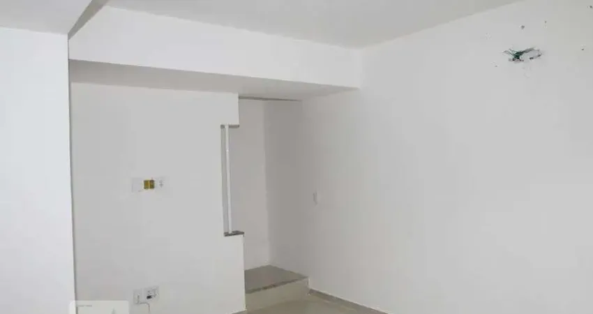 Casa para Aluguel - Quintino Bocaiúva, 2 Quartos,  63 m² - Rio de Janeiro