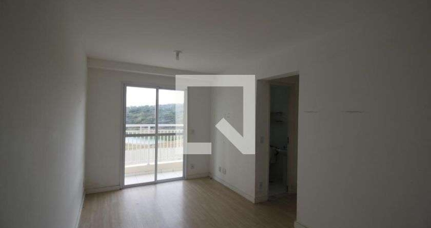 Apartamento para Aluguel - Jardim Cristal, 2 Quartos,  60 m² - São Paulo