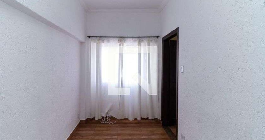 Casa para Aluguel - Vila Santa Clara, 1 Quarto,  42 m² - São Paulo