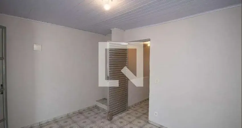 Casa para Aluguel - Vila Constança , 1 Quarto, 120 m² - São Paulo