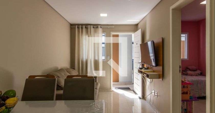 Apartamento para Aluguel - Itaquera, 2 Quartos,  50 m² - São Paulo