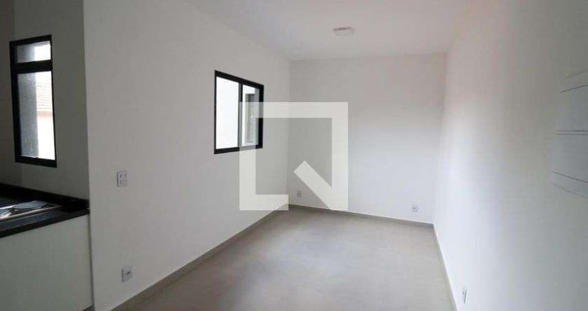 Apartamento para alugar na Rua Pretória, Vila Carrão, São Paulo