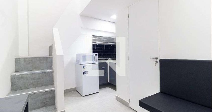 Kitnet / Stúdio para Aluguel - Aclimação, 1 Quarto,  20 m² - São Paulo