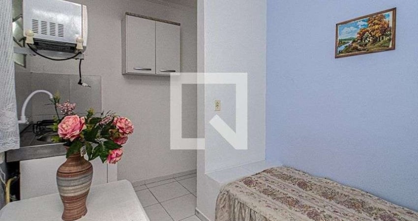 Kitnet / Stúdio para Aluguel - Aclimação, 1 Quarto,  20 m² - São Paulo