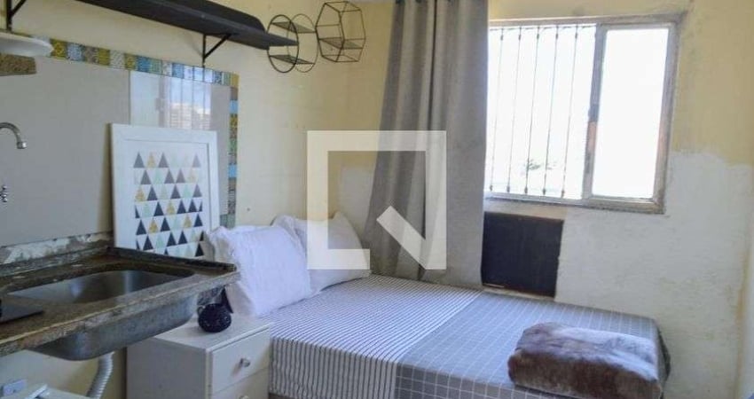Kitnet / Stúdio para Aluguel - Curicica, 1 Quarto,  24 m² - Rio de Janeiro