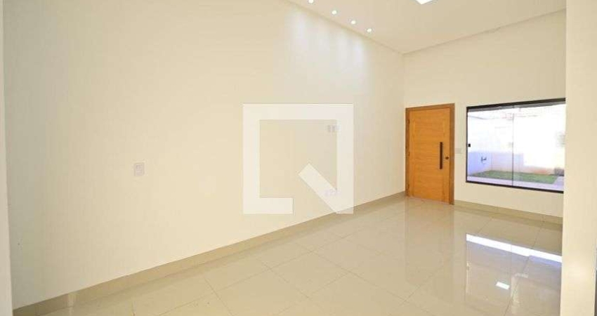 Casa para Aluguel - Parque Tremendao, 3 Quartos,  150 m² - Goiânia