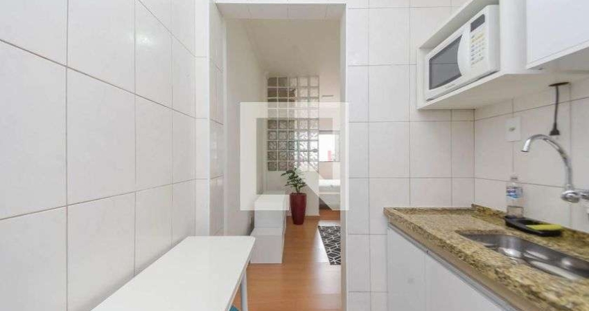 Kitnet / Stúdio para Aluguel - Bela Vista, 1 Quarto,  32 m² - São Paulo