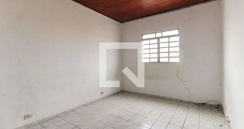 Casa para Aluguel - Itaquera, 3 Quartos,  255 m² - São Paulo