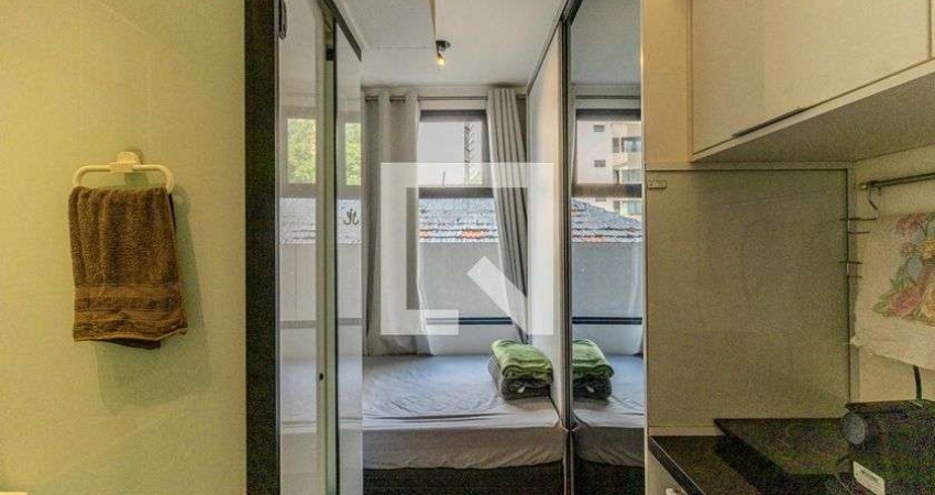 Kitnet / Stúdio para Aluguel - Santa Cecília, 1 Quarto,  11 m² - São Paulo