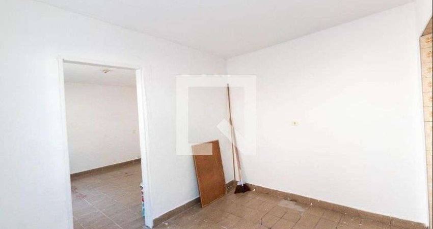 Casa para Aluguel - Artur Alvim, 2 Quartos,  80 m² - São Paulo