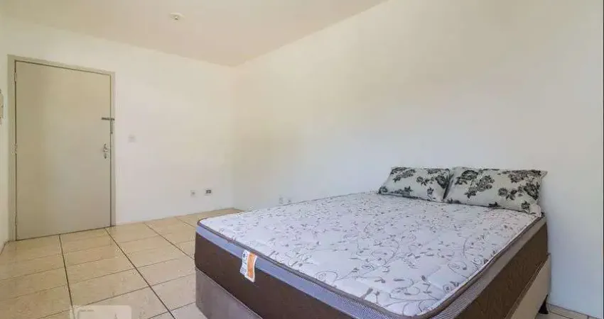 Apartamento para Aluguel - Menino Deus, 1 Quarto,  24 m² - Porto Alegre