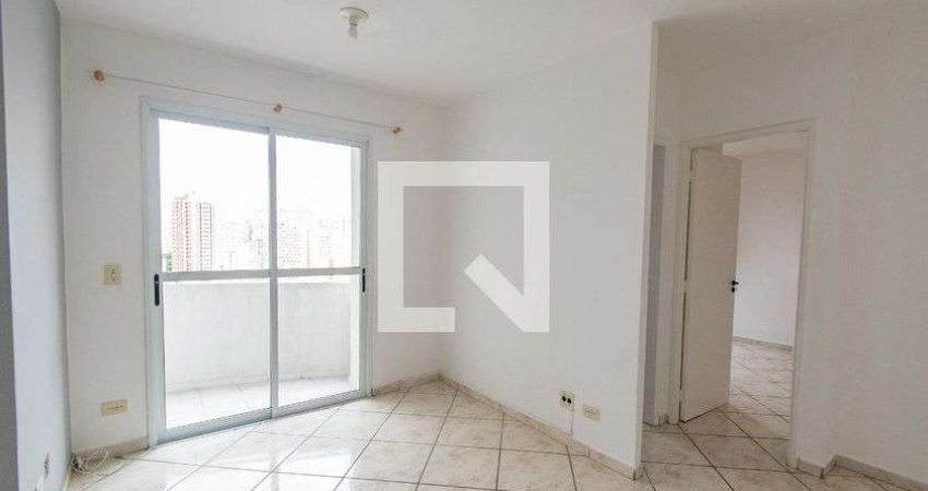 Apartamento para Aluguel - Liberdade, 2 Quartos,  42 m² - São Paulo