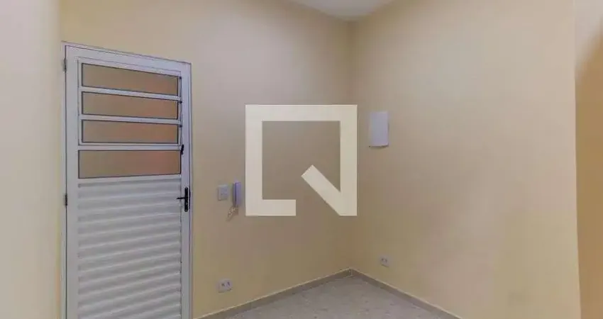 Casa para Aluguel - Vila Prudente, 1 Quarto,  27 m² - São Paulo