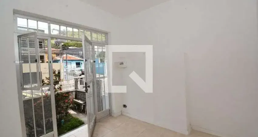 Apartamento para Aluguel - Vila Valqueire, 2 Quartos,  73 m² - Rio de Janeiro