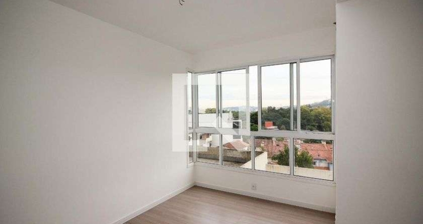 Apartamento para Aluguel - Cavalhada, 3 Quartos,  57 m² - Porto Alegre