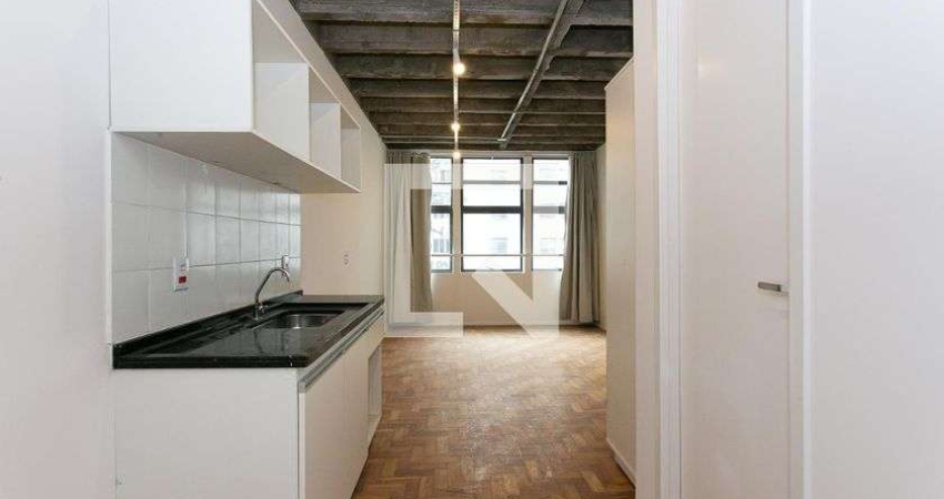 Kitnet / Stúdio para Aluguel - Centro, 1 Quarto,  27 m² - São Paulo