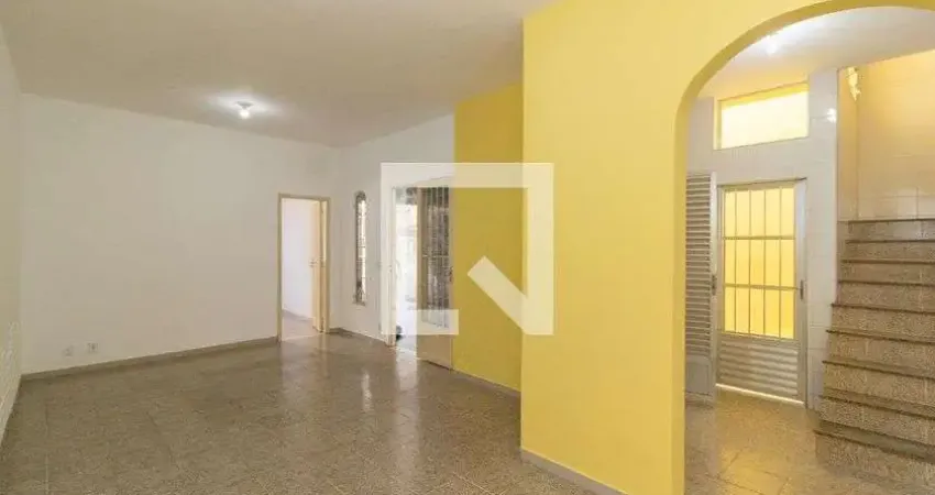 Casa para Aluguel - Olaria, 4 Quartos,  236 m² - Rio de Janeiro