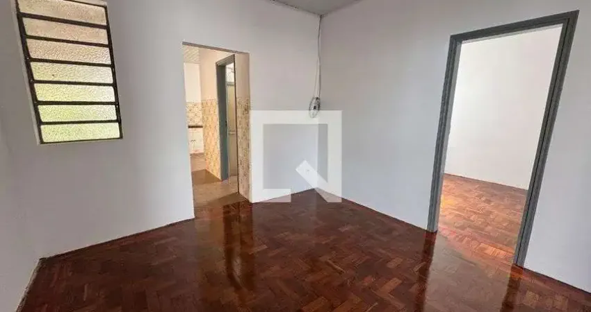 Casa para Aluguel - Vila Marieta, 2 Quartos,  220 m² - Campinas