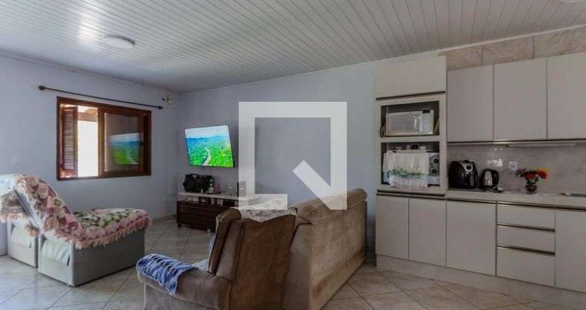 Casa para Aluguel - Belém Novo, 2 Quartos,  60 m² - Porto Alegre