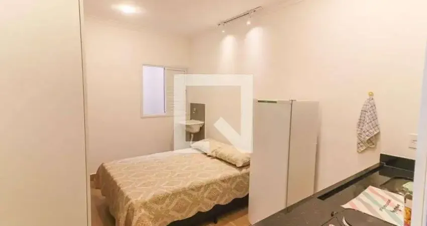 Kitnet / Stúdio para Aluguel - Jardim Éster Yolanda, 1 Quarto,  18 m² - São Paulo