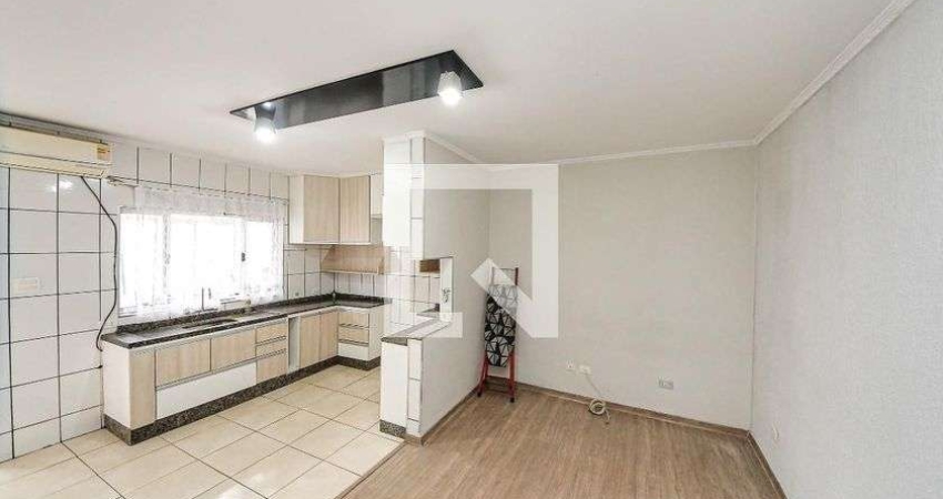 Casa para Aluguel - Vila Alpina, 2 Quartos,  65 m² - São Paulo