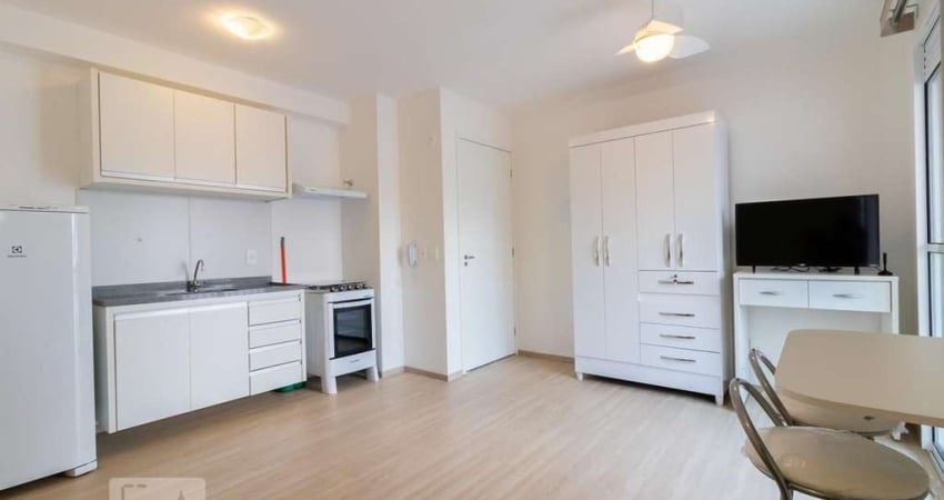 Kitnet / Stúdio para Aluguel - Liberdade, 1 Quarto,  28 m² - São Paulo