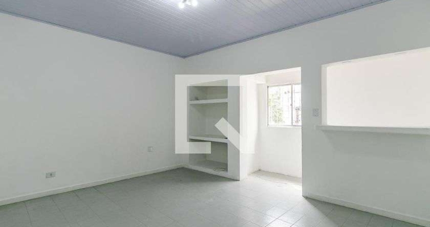 Casa para Aluguel - Tatuapé, 2 Quartos,  75 m² - São Paulo