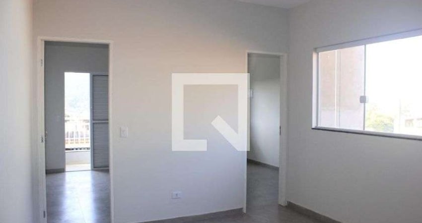 Casa para Aluguel - Parque Continental II, 2 Quartos,  50 m² - Guarulhos