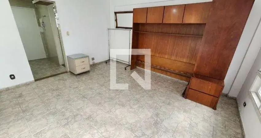 Kitnet / Stúdio para Aluguel - Gonzaga , 1 Quarto,  40 m² - Santos