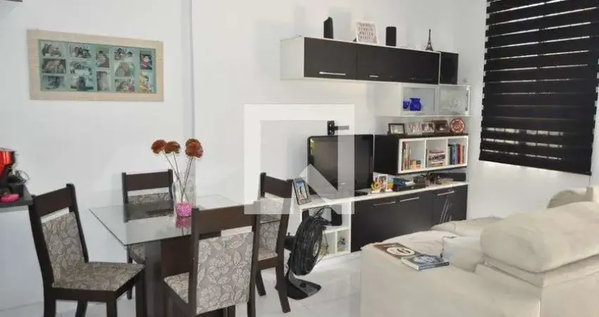 Casa para Aluguel - Engenho Novo, 2 Quartos,  69 m² - Rio de Janeiro