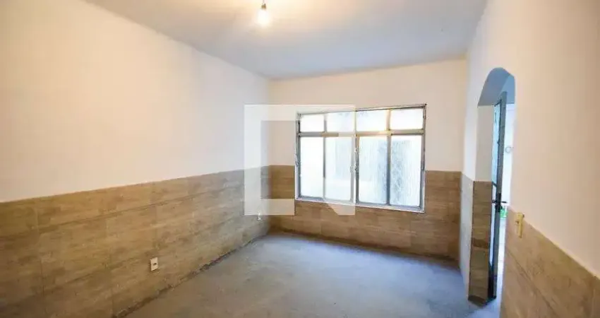 Casa para Aluguel - Del Castilho, 2 Quartos,  140 m² - Rio de Janeiro