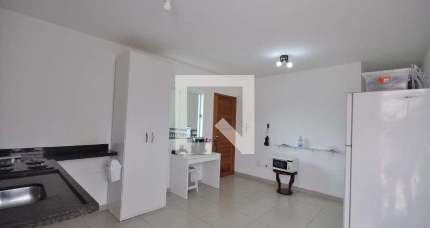 Cobertura para Aluguel - Vila Constança , 3 Quartos,  141 m² - São Paulo